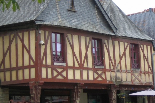 Curiosités du pays Guerchais